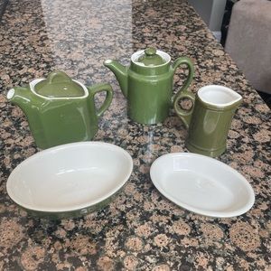 Vintage HALL Pottery Avocado Green & White